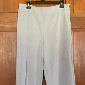 5/$40 Sale NY CITY DESIGN CO~Light Grey Women’s Trousers~Size 10